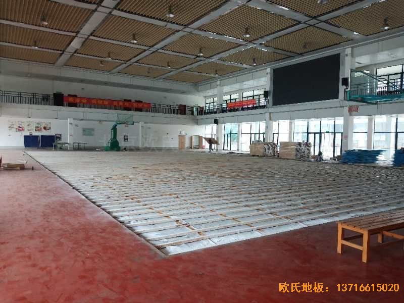 廣西來賓市較好的中學體育木地板鋪裝案例