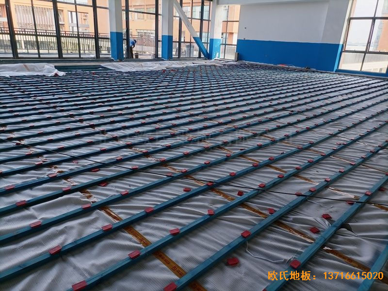 江蘇宿遷富民路學校運動木地板施工案例