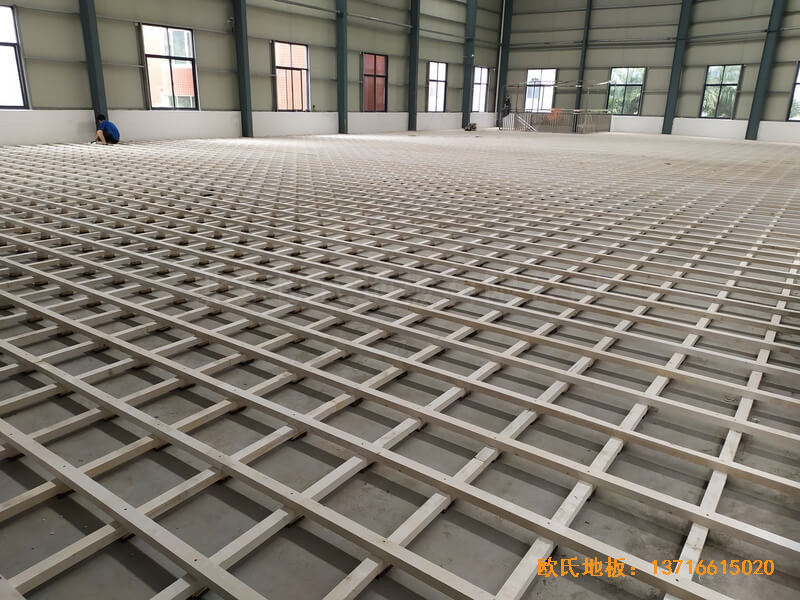 福建恒發鞋業公司籃球館體育木地板鋪設案例1