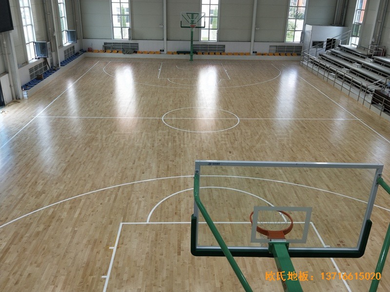 山西晉城宏圣科威公司籃球館運動地板鋪裝案例4