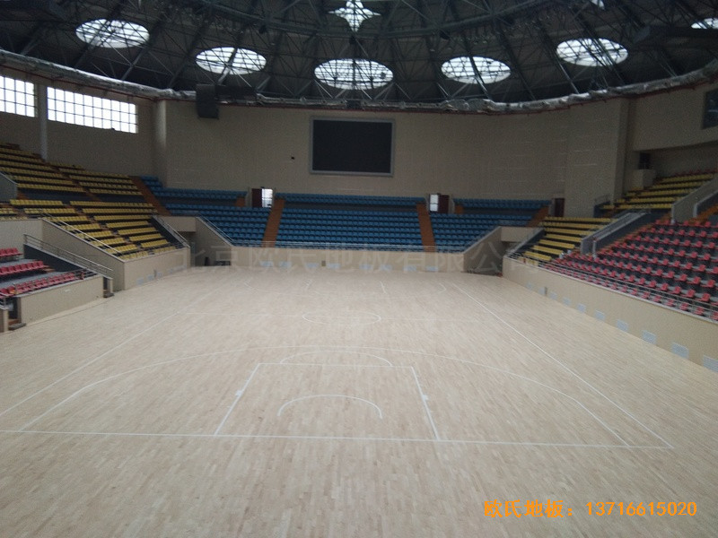 廣西全州體育館運動木地板鋪裝案例4