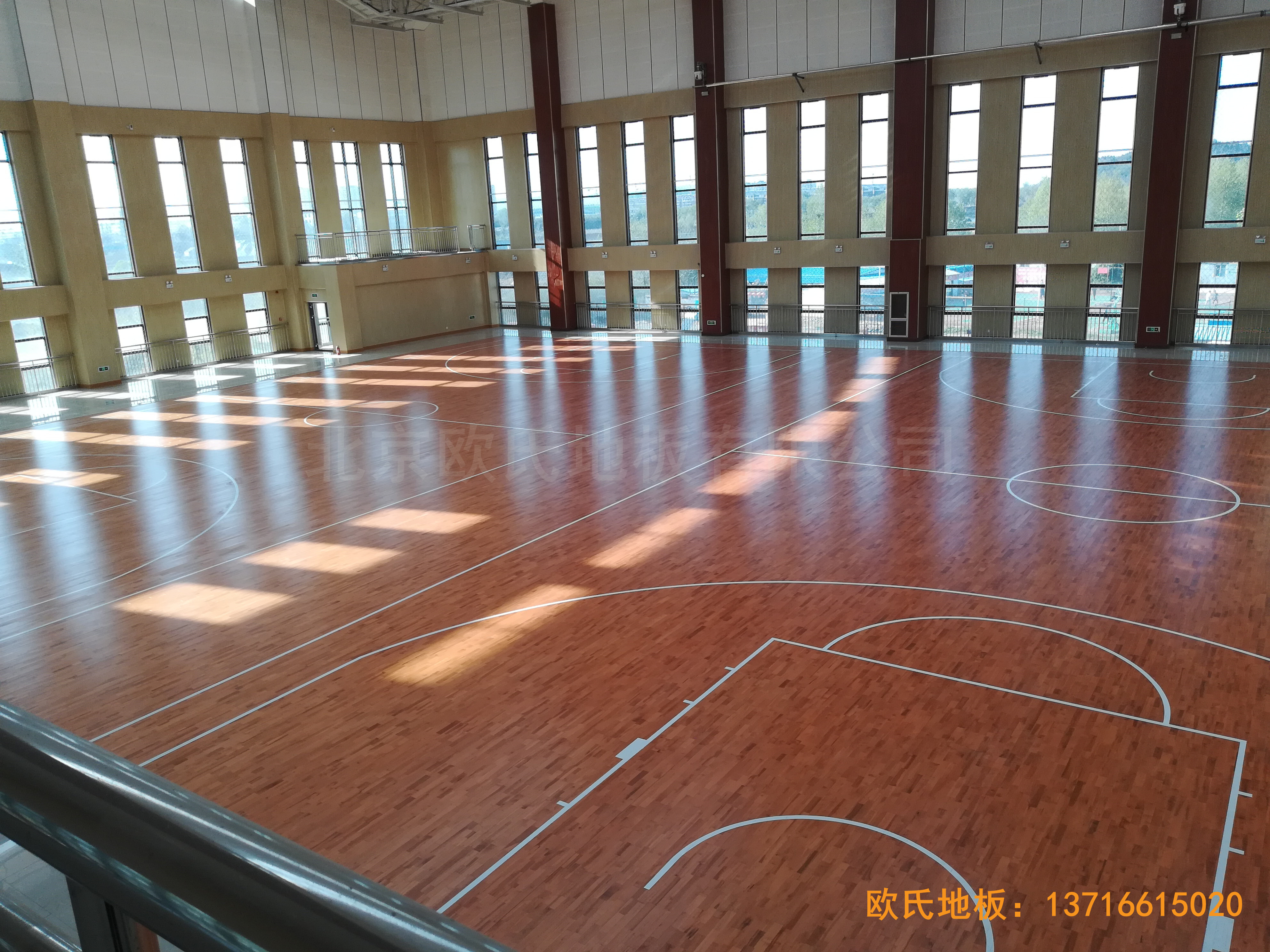 臨朐體育中心運動地板安裝案例4