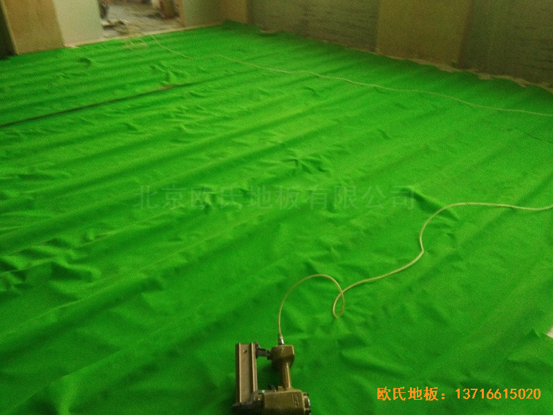 臨沂飛天舞蹈學校體育木地板鋪裝案例2