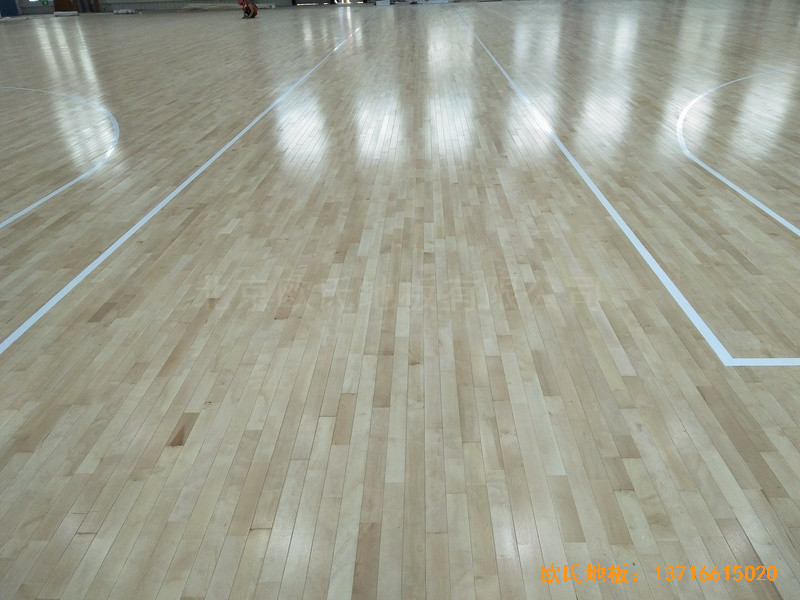 江蘇新能源科技公司籃球館運動地板鋪裝案例3