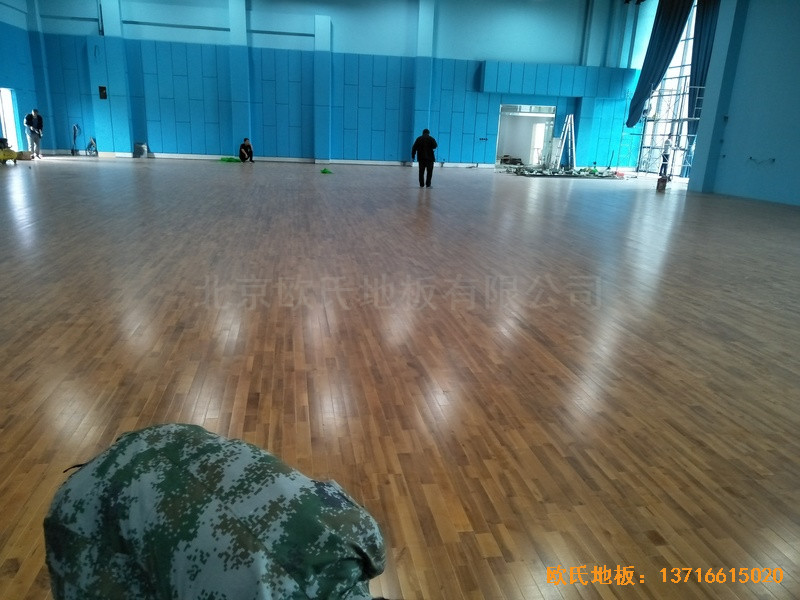 江蘇柘汪鎮港口大廈運動館運動木地板安裝案例5