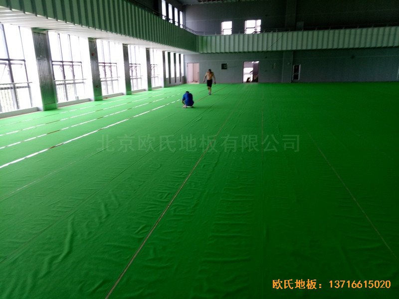 樂清中學籃球館運動地板鋪裝案例3
