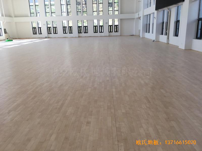 河南南陽南召縣天池電站運動館體育地板鋪設案例3