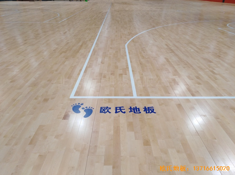 浙江臨海WeArena籃球館運動地板施工案例4