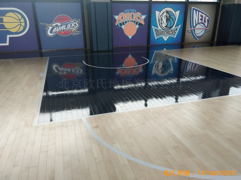 浙江寧波東體籃球館體育地板鋪裝案例4
