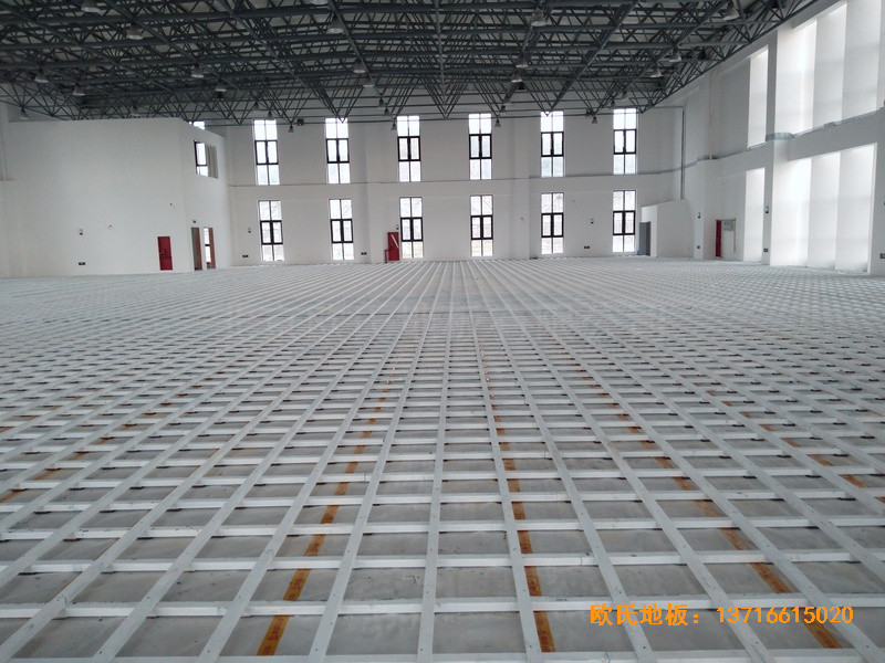 浙江寧波象山分校籃球館體育木地板鋪裝案例2