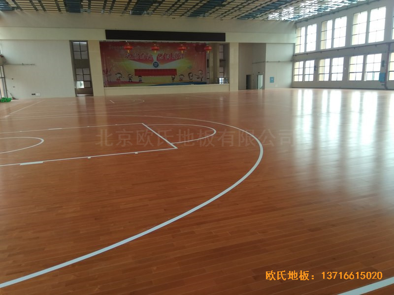 湖南岳麓南雅湘江中學籃球館運動地板鋪裝案例4