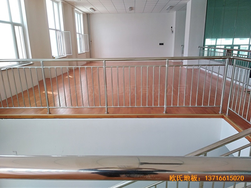 甘肅酒泉運動場所體育地板安裝案例3