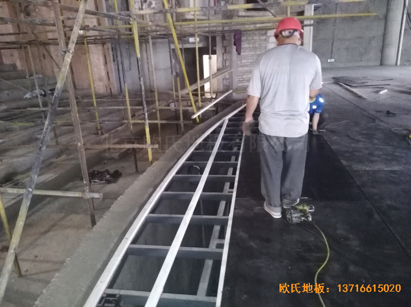 云南怒江百花嶺特色村舞臺體育地板施工案例2