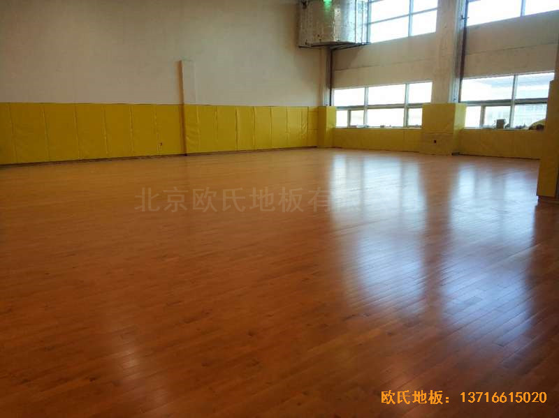 遼寧體育局女子散打館體育木地板安裝案例3