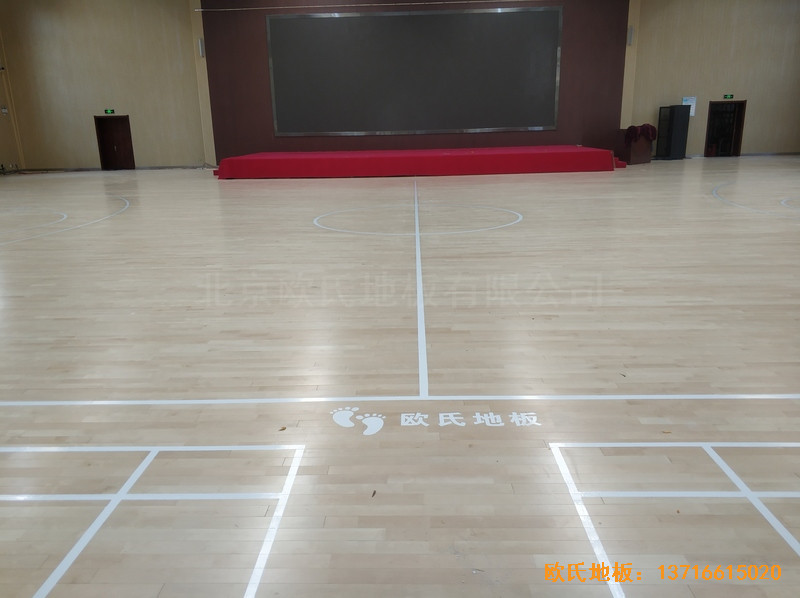 鄭州四中體育館體育木地板安裝案例3