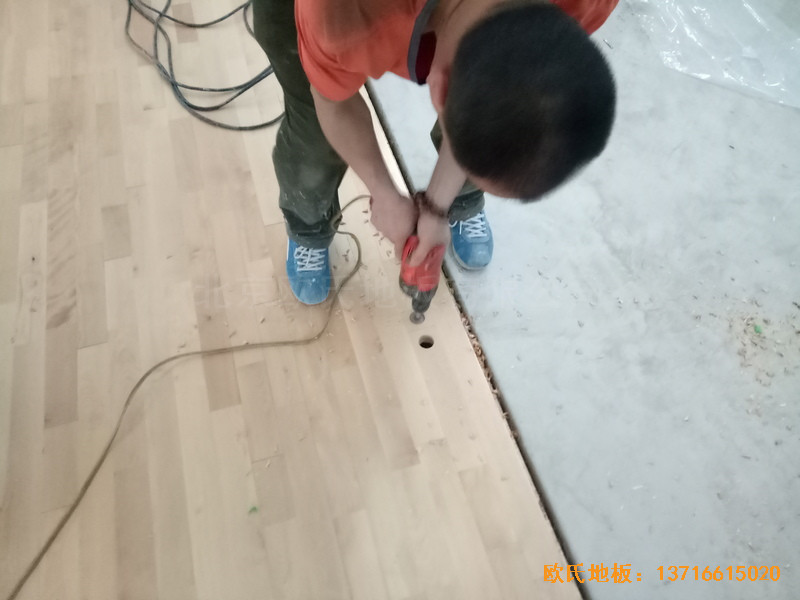 鄭州棗莊熱力分公司體育館體育木地板鋪設案例3