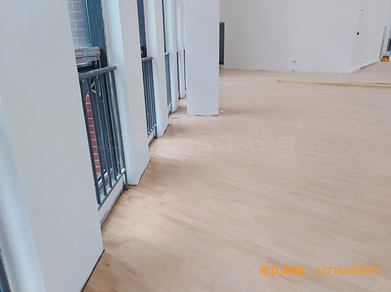 重慶重光小學籃球館體育地板鋪設案例4