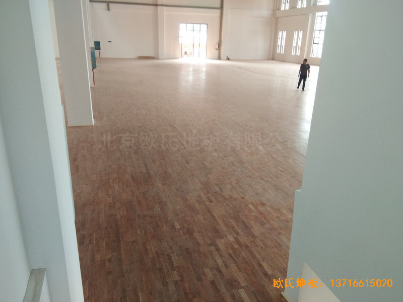 長沙開福區福鑫苑幼兒園運動館體育地板鋪裝案例2