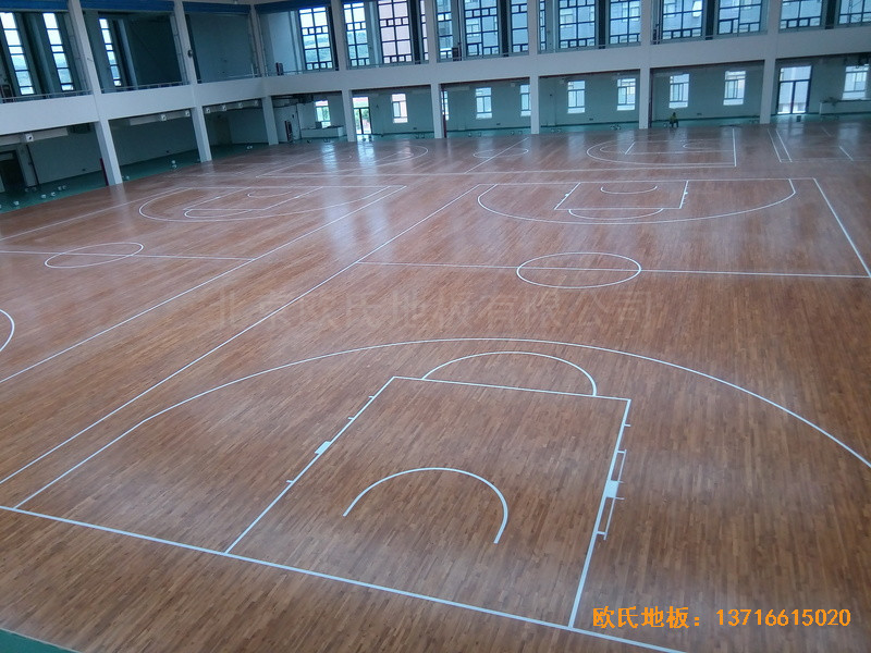 陜西安康職業技術學院籃球館運動木地板鋪裝案例5
