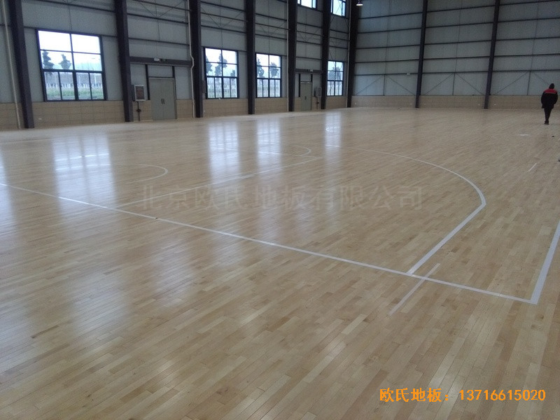 云南澄江縣社區活動中心體育地板鋪裝案例4