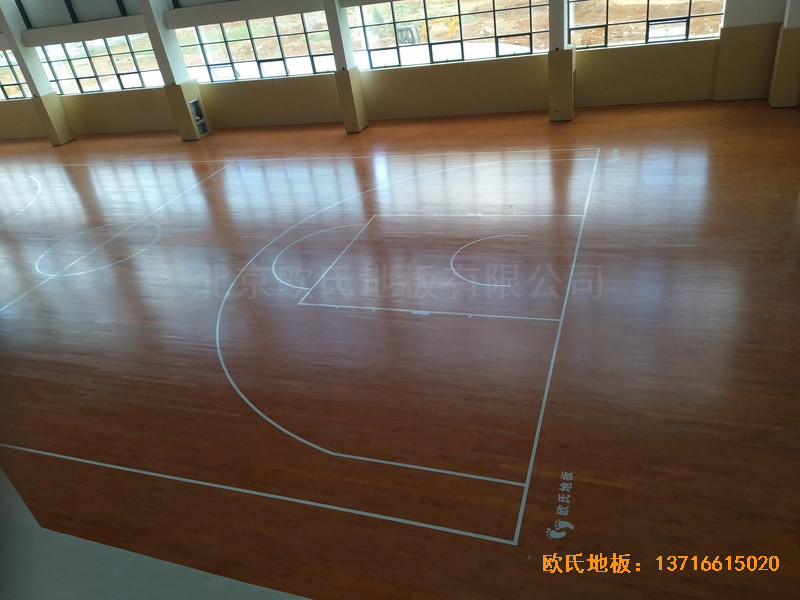 云南蒙自師范體育館運動地板鋪設案例4