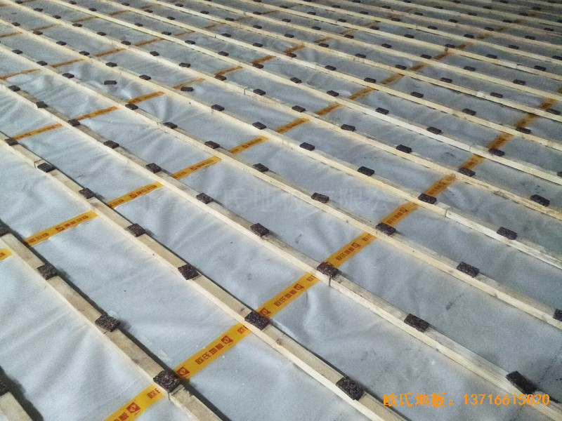 內蒙茂名旗安邊防大隊籃球館體育木地板鋪裝案例1