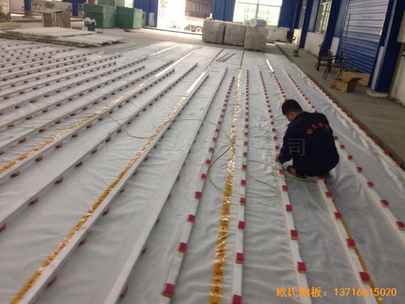 四川綿陽個人球館體育地板施工案例2