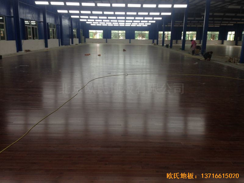 四川綿陽個人球館體育地板施工案例4