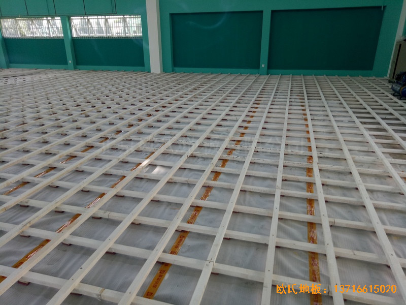 寧波至城學校籃球館運動木地板安裝案例1