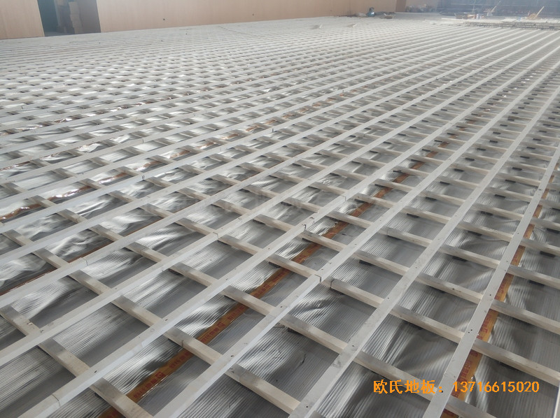 寶雞職業技術學院體育館運動地板鋪設案例1