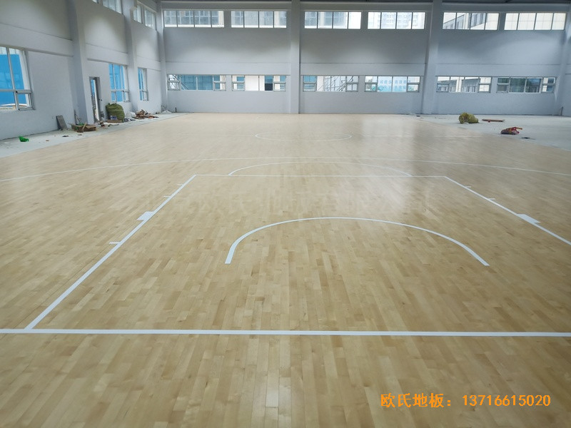 山東臨沂公安局籃球館體育木地板安裝案例5
