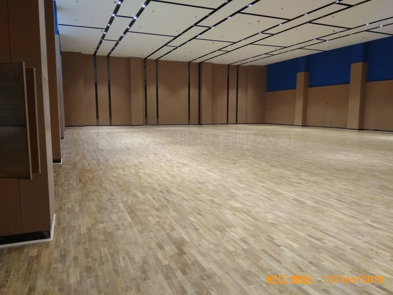 山東臨沂掌舵會所運動館體育地板施工案例3