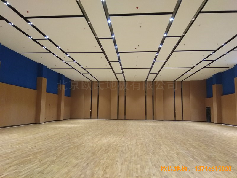 山東臨沂掌舵會所運動館體育地板施工案例5