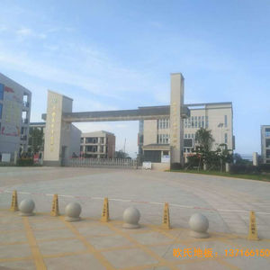 贛州寧都縣城關小學九章路校區體育地板安裝案例