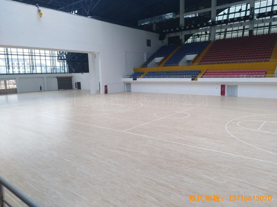 江西鄱陽縣鄱陽體育館體育地板鋪設案例