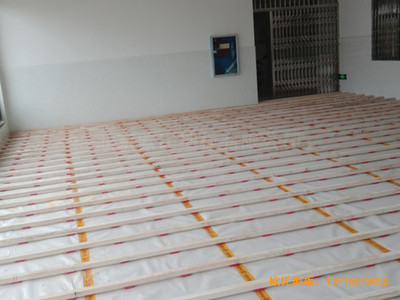 湖南衡陽鐵一中運動館體育木地板鋪設案例