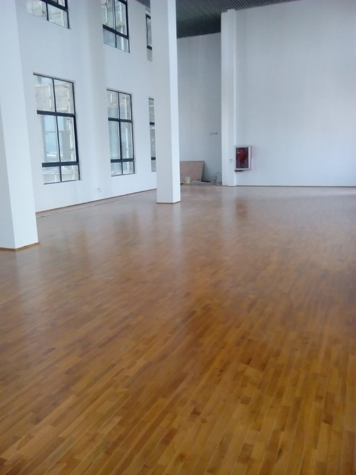 實木運動地板木龍骨結構分為哪些 實木運動地板木龍骨結構分為哪些