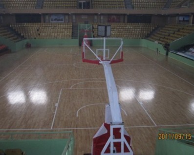 如何選擇羽毛球木地板