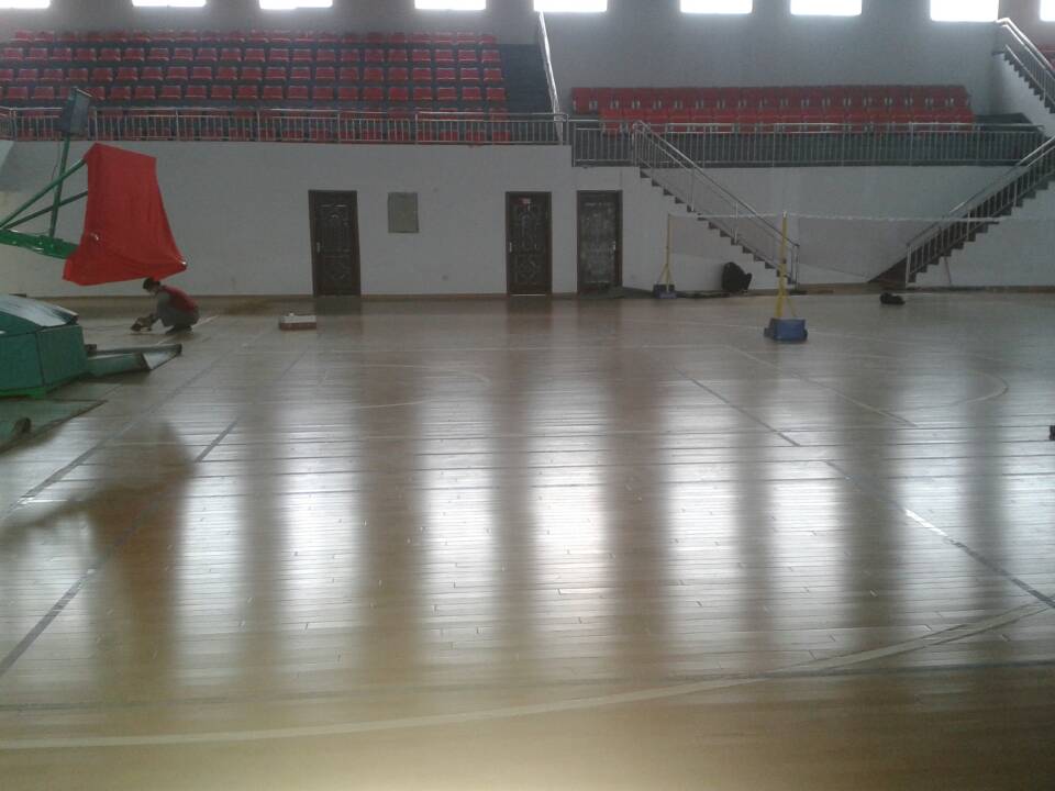 籃球運動木地板價格 籃球運動木地板價格