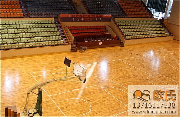 避免運動地板面層起拱變形的注意事項