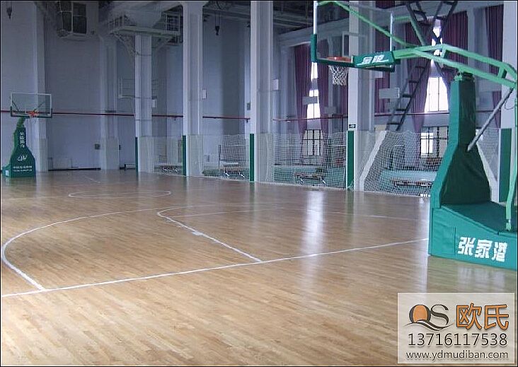 籃球實木復合地板應怎樣進行保養