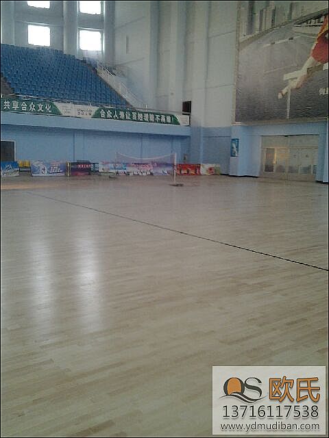 專業體育館運動地板需要打蠟嗎