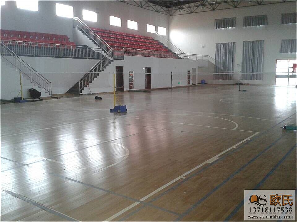 運動地板常見的幾種受潮方式