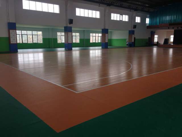 江西婺源茶葉學校實木運動地板+PVC塑膠運動地板施工案例
