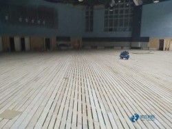 一般籃球木地板施工方案