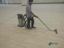 尋求運動場地木地板哪些牌子好