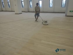 普通運動場地木地板施工步驟