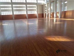 一般運動籃球木地板施工方案