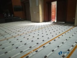 尋求體育場地地板品牌排行榜