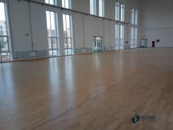 供應籃球場地木地板廠家報價